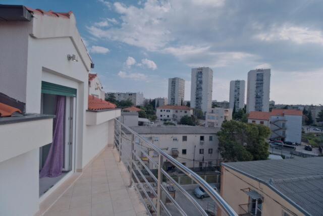 Apartments Nova Split Exterior photo